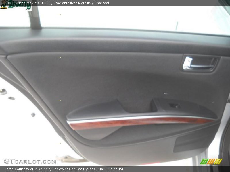 Radiant Silver Metallic / Charcoal 2007 Nissan Maxima 3.5 SL