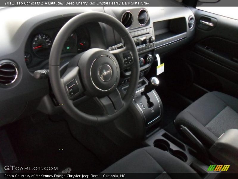 Dark Slate Gray Interior - 2011 Compass 2.4 Latitude 