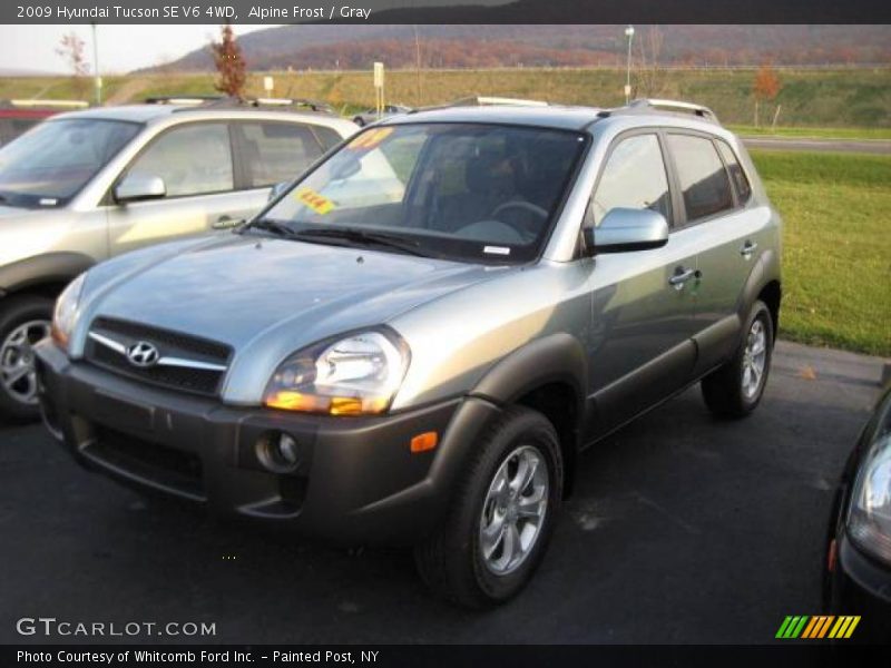 Alpine Frost / Gray 2009 Hyundai Tucson SE V6 4WD