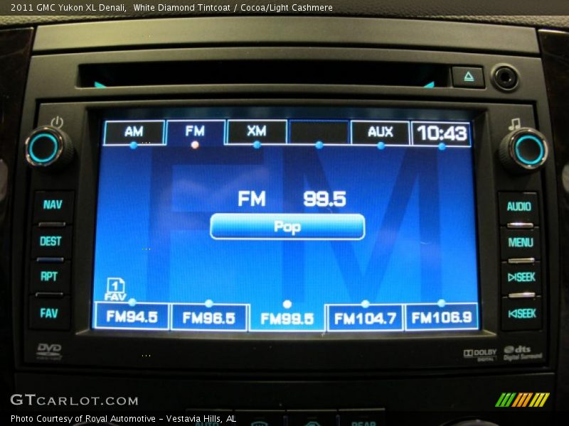 White Diamond Tintcoat / Cocoa/Light Cashmere 2011 GMC Yukon XL Denali