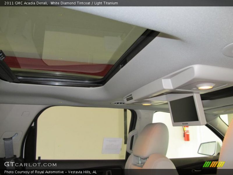 White Diamond Tintcoat / Light Titanium 2011 GMC Acadia Denali