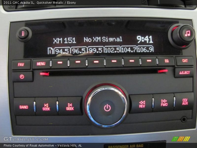 Quicksilver Metallic / Ebony 2011 GMC Acadia SL