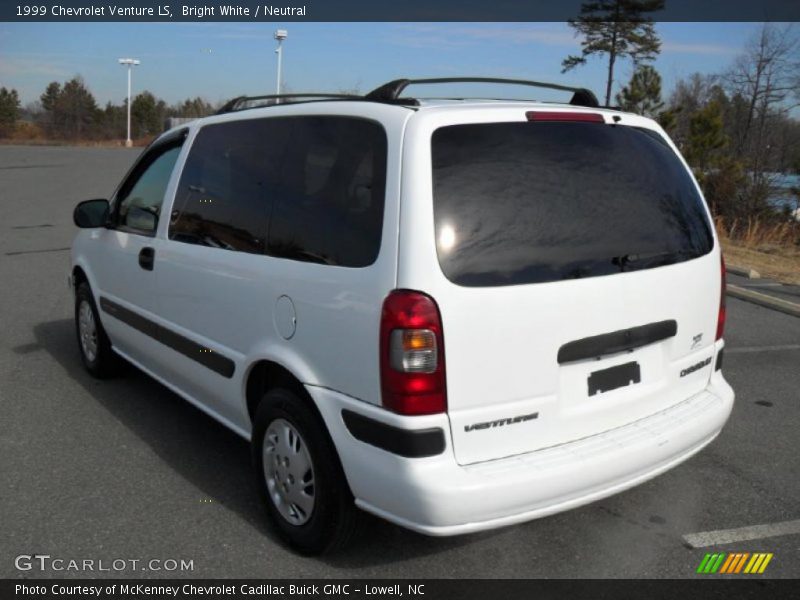 Bright White / Neutral 1999 Chevrolet Venture LS