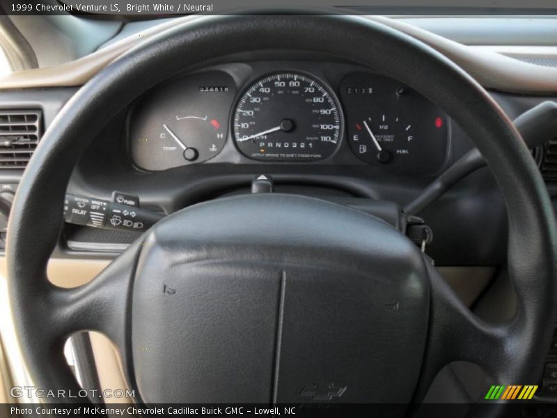 Bright White / Neutral 1999 Chevrolet Venture LS