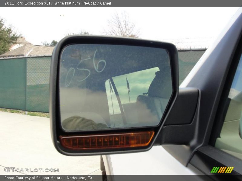 White Platinum Tri-Coat / Camel 2011 Ford Expedition XLT