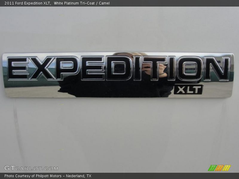  2011 Expedition XLT Logo