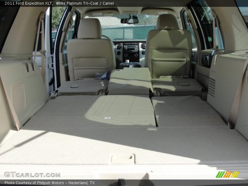 White Platinum Tri-Coat / Camel 2011 Ford Expedition XLT