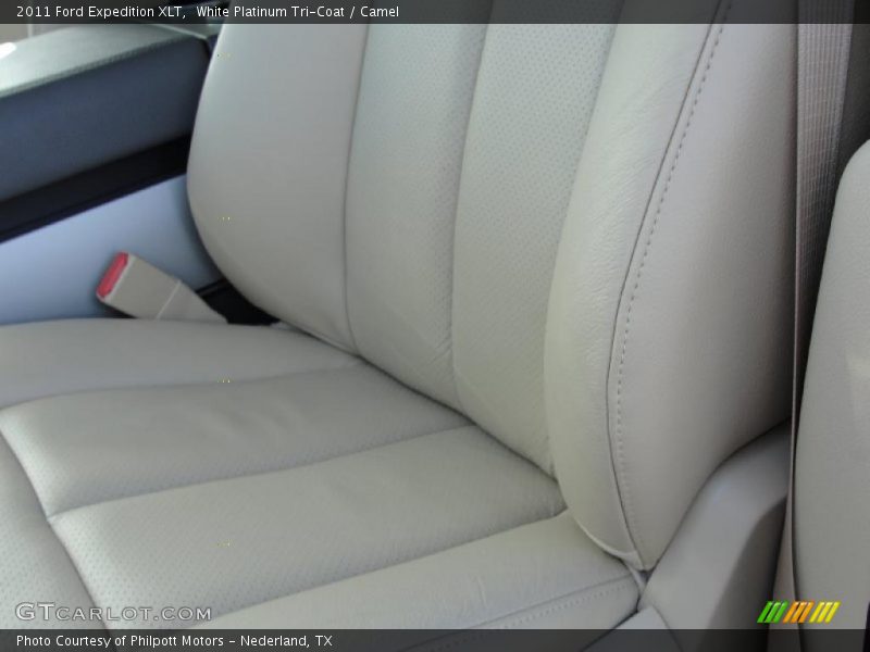 White Platinum Tri-Coat / Camel 2011 Ford Expedition XLT