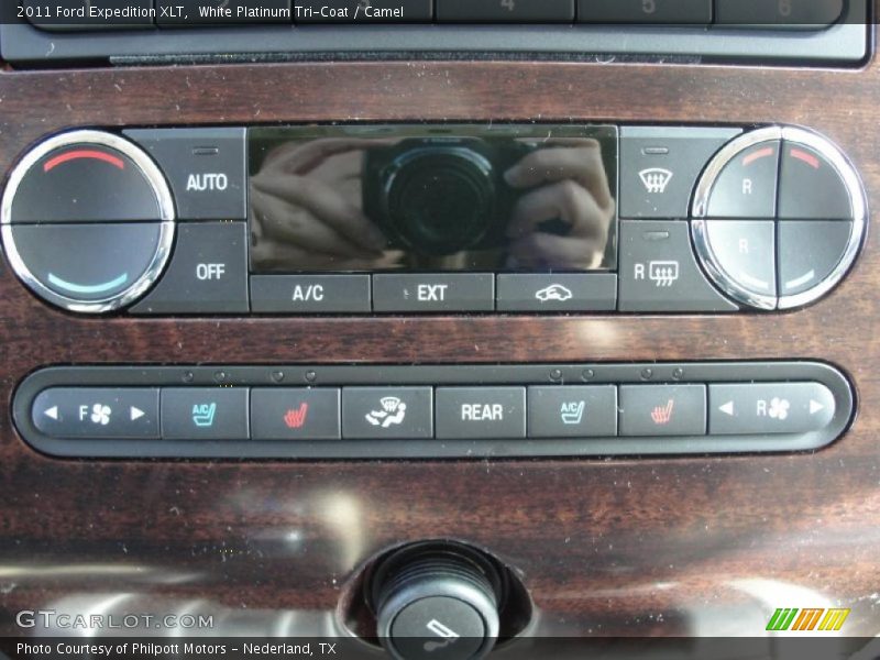 Controls of 2011 Expedition XLT