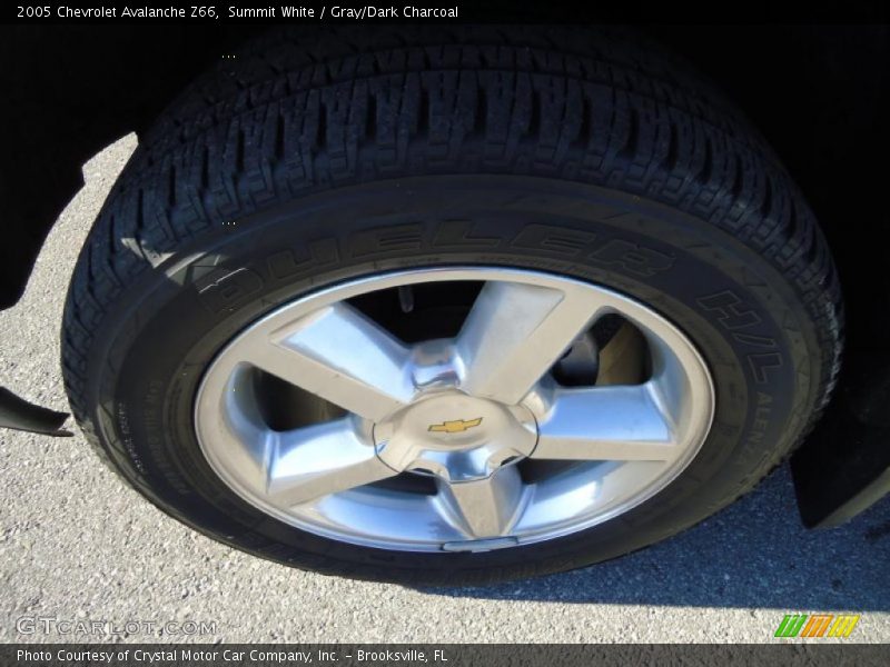 Summit White / Gray/Dark Charcoal 2005 Chevrolet Avalanche Z66