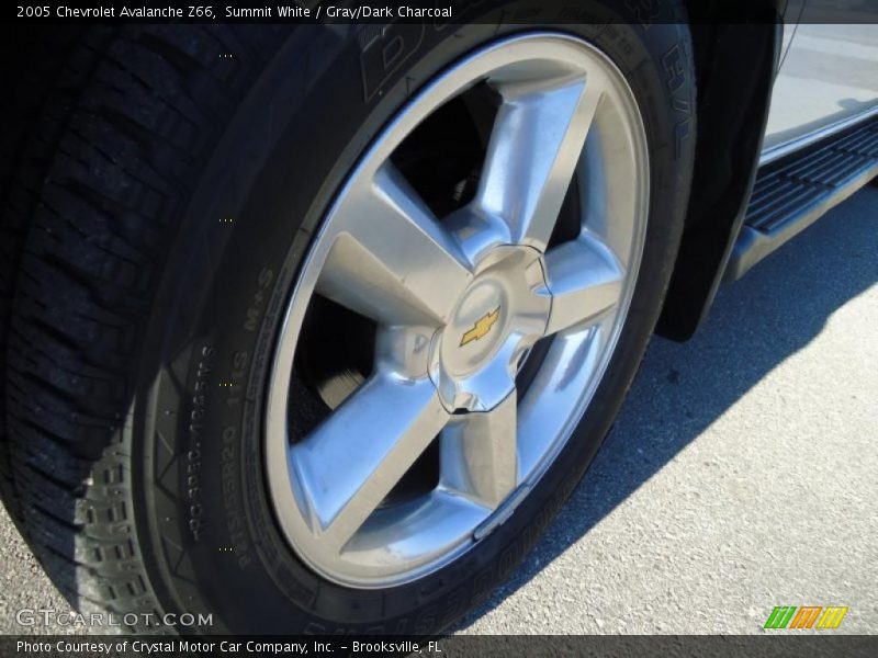 Summit White / Gray/Dark Charcoal 2005 Chevrolet Avalanche Z66