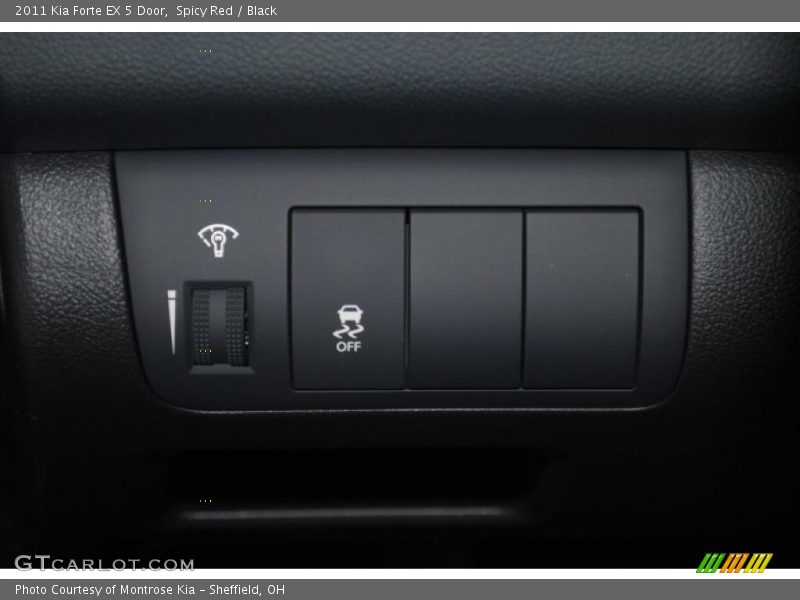 Spicy Red / Black 2011 Kia Forte EX 5 Door