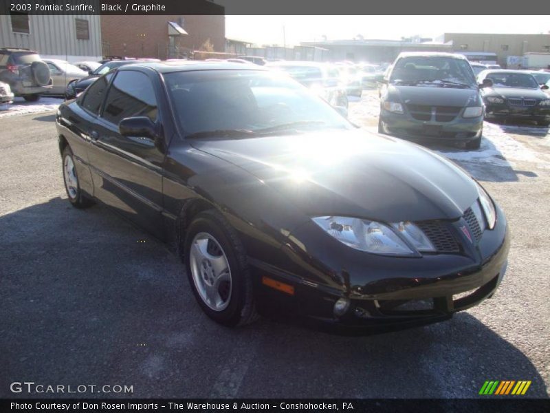 Black / Graphite 2003 Pontiac Sunfire