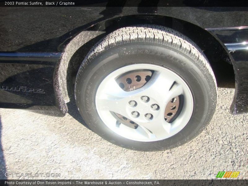 Black / Graphite 2003 Pontiac Sunfire