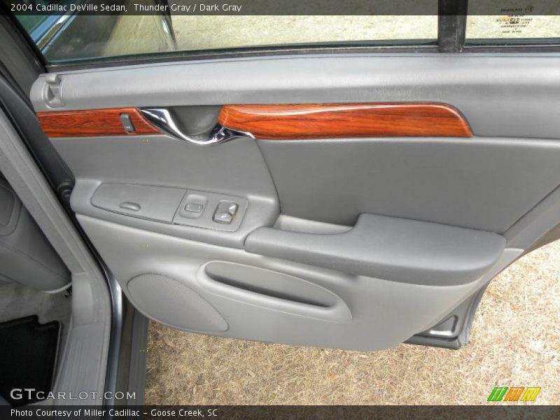 Thunder Gray / Dark Gray 2004 Cadillac DeVille Sedan