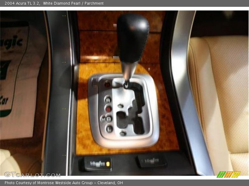 White Diamond Pearl / Parchment 2004 Acura TL 3.2