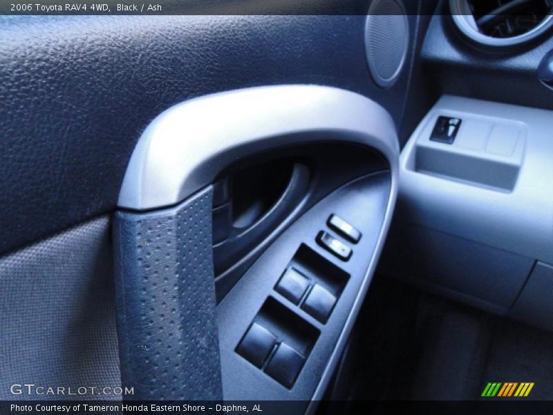 Black / Ash 2006 Toyota RAV4 4WD