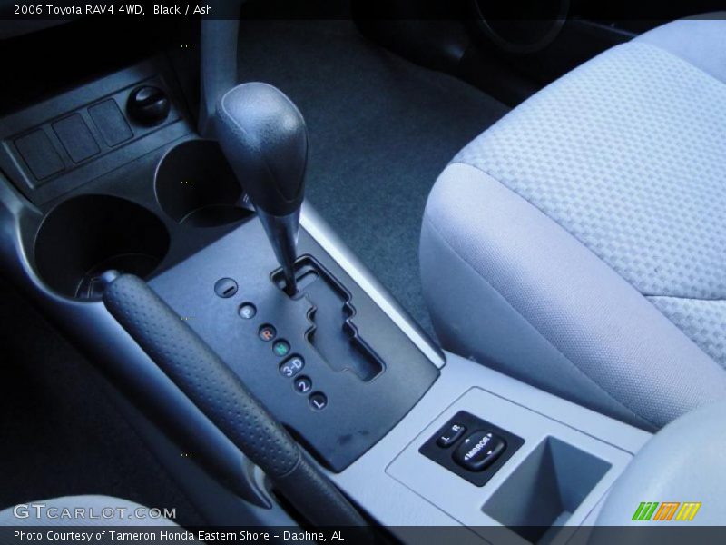 Black / Ash 2006 Toyota RAV4 4WD