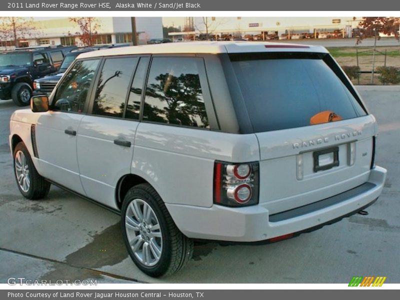 Alaska White / Sand/Jet Black 2011 Land Rover Range Rover HSE