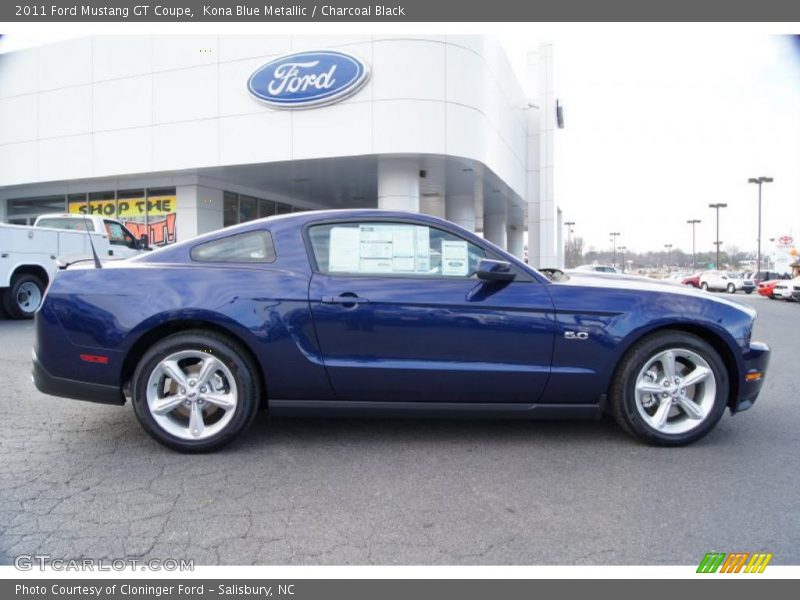 Kona Blue Metallic / Charcoal Black 2011 Ford Mustang GT Coupe