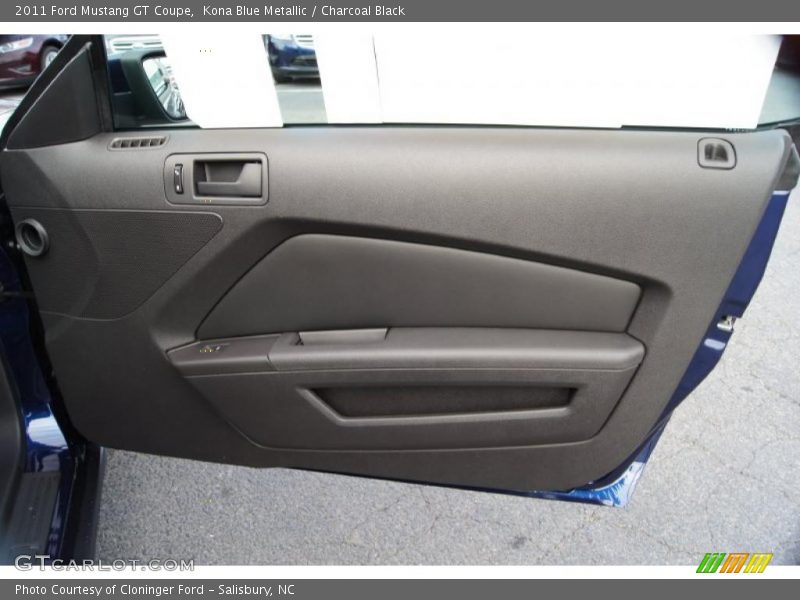 Kona Blue Metallic / Charcoal Black 2011 Ford Mustang GT Coupe