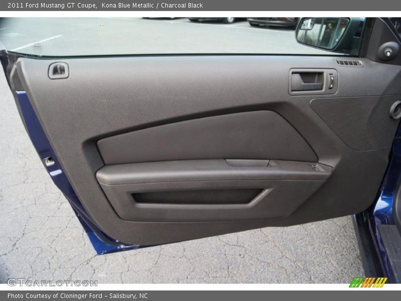 Kona Blue Metallic / Charcoal Black 2011 Ford Mustang GT Coupe