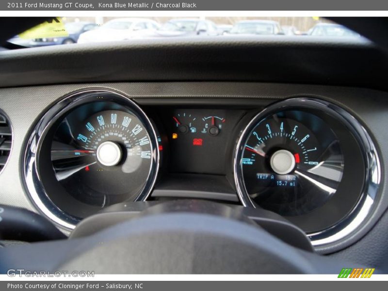 Kona Blue Metallic / Charcoal Black 2011 Ford Mustang GT Coupe