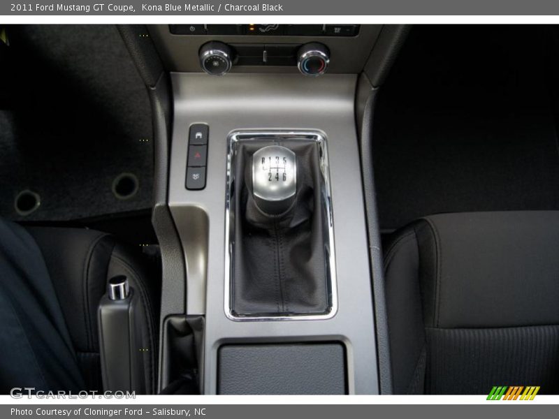 Kona Blue Metallic / Charcoal Black 2011 Ford Mustang GT Coupe