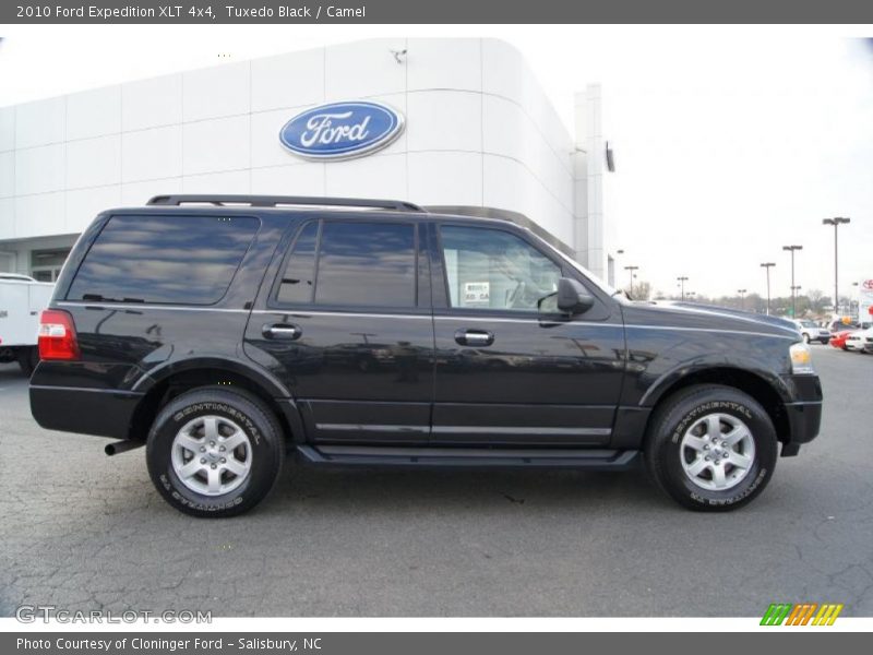 Tuxedo Black / Camel 2010 Ford Expedition XLT 4x4