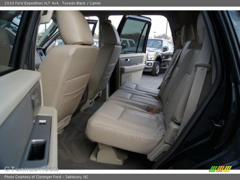 Tuxedo Black / Camel 2010 Ford Expedition XLT 4x4