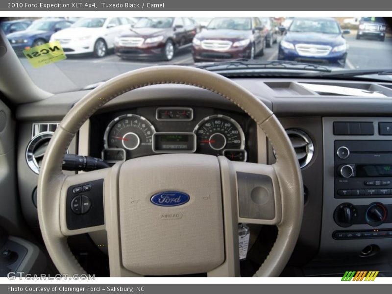 Tuxedo Black / Camel 2010 Ford Expedition XLT 4x4