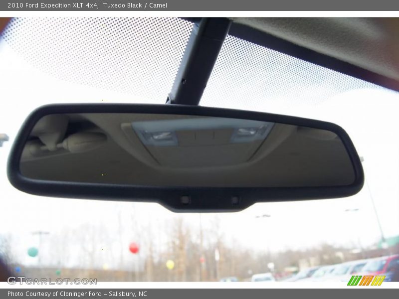 Tuxedo Black / Camel 2010 Ford Expedition XLT 4x4