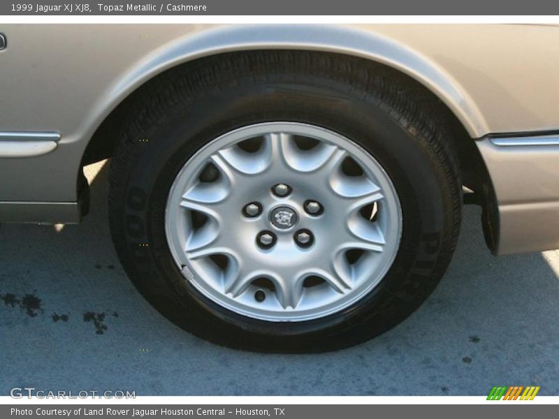  1999 XJ XJ8 Wheel