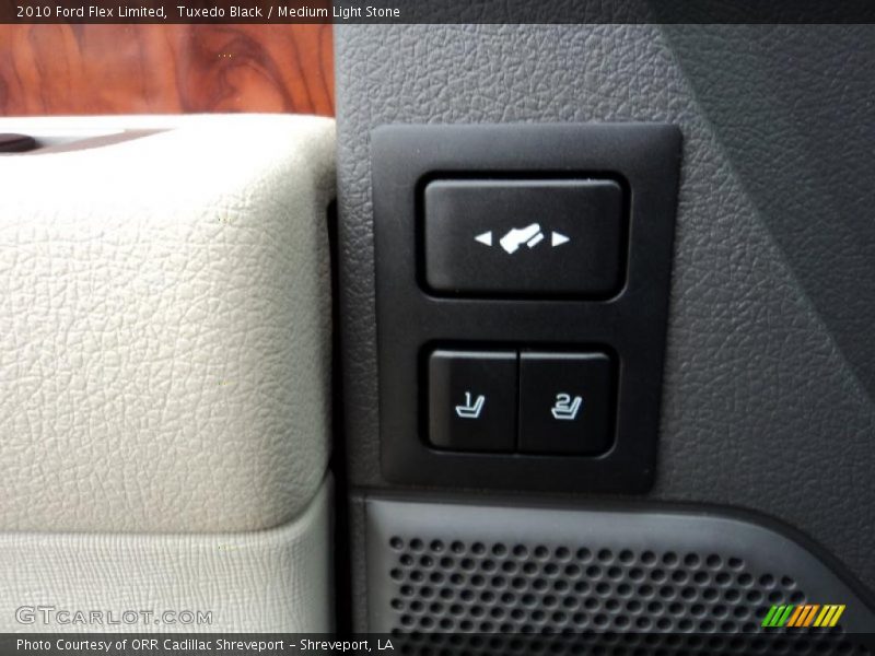 Tuxedo Black / Medium Light Stone 2010 Ford Flex Limited