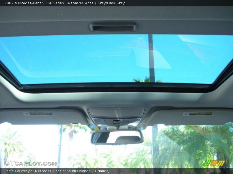Alabaster White / Grey/Dark Grey 2007 Mercedes-Benz S 550 Sedan