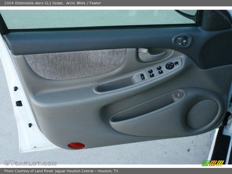Arctic White / Pewter 2004 Oldsmobile Alero GL1 Sedan