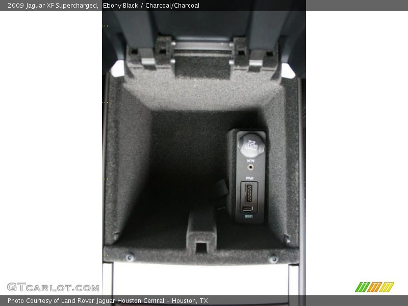 Ebony Black / Charcoal/Charcoal 2009 Jaguar XF Supercharged