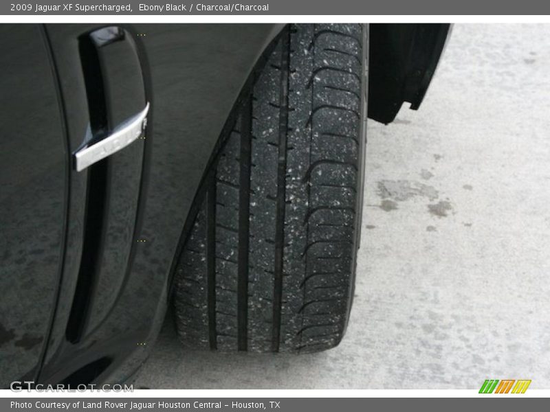 Ebony Black / Charcoal/Charcoal 2009 Jaguar XF Supercharged