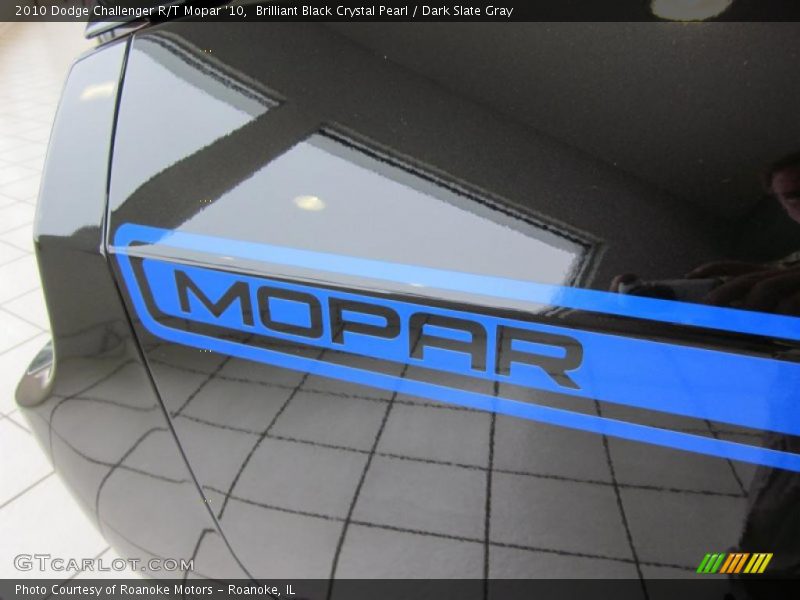 Brilliant Black Crystal Pearl / Dark Slate Gray 2010 Dodge Challenger R/T Mopar '10