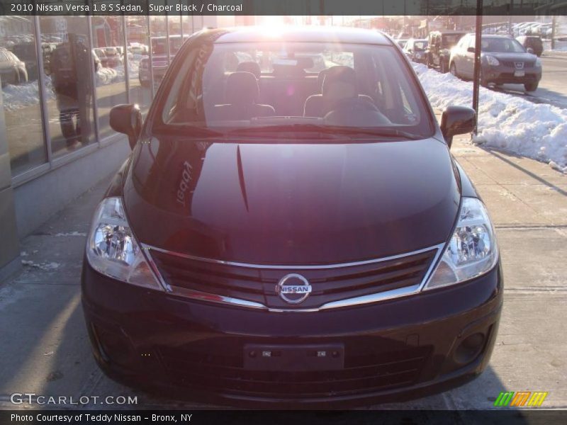 Super Black / Charcoal 2010 Nissan Versa 1.8 S Sedan