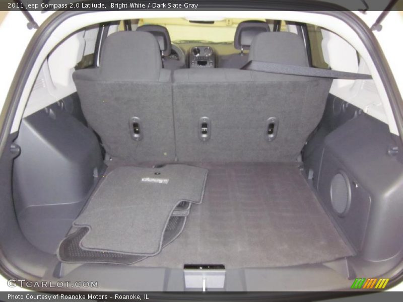 Bright White / Dark Slate Gray 2011 Jeep Compass 2.0 Latitude