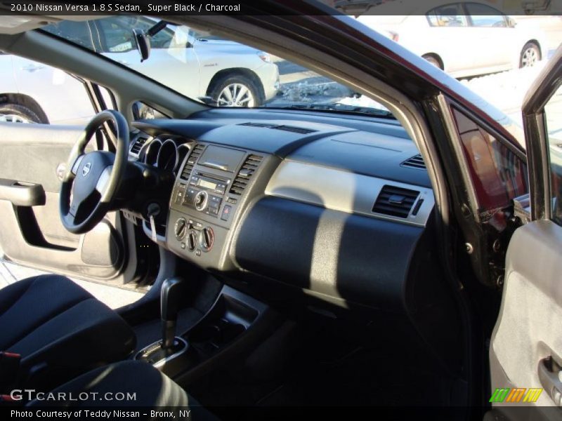 Super Black / Charcoal 2010 Nissan Versa 1.8 S Sedan