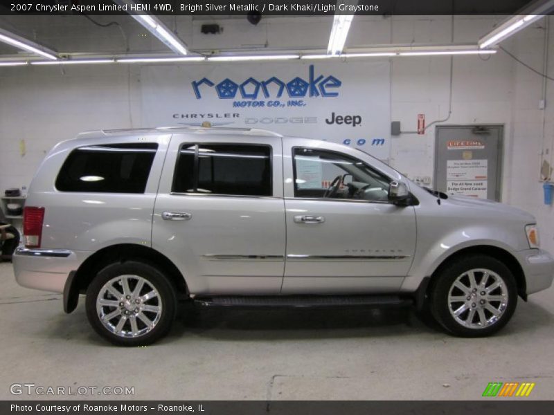 Bright Silver Metallic / Dark Khaki/Light Graystone 2007 Chrysler Aspen Limited HEMI 4WD