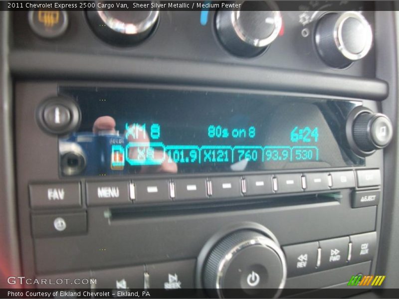 Sheer Silver Metallic / Medium Pewter 2011 Chevrolet Express 2500 Cargo Van