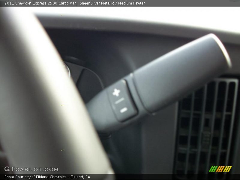 Sheer Silver Metallic / Medium Pewter 2011 Chevrolet Express 2500 Cargo Van