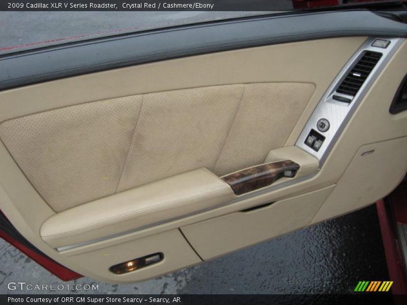 Door Panel of 2009 XLR V Series Roadster