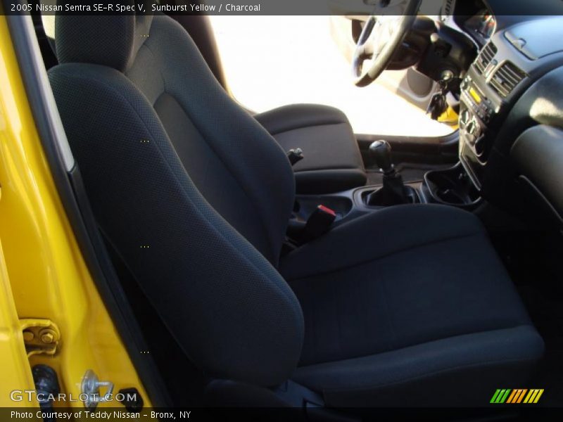 Sunburst Yellow / Charcoal 2005 Nissan Sentra SE-R Spec V