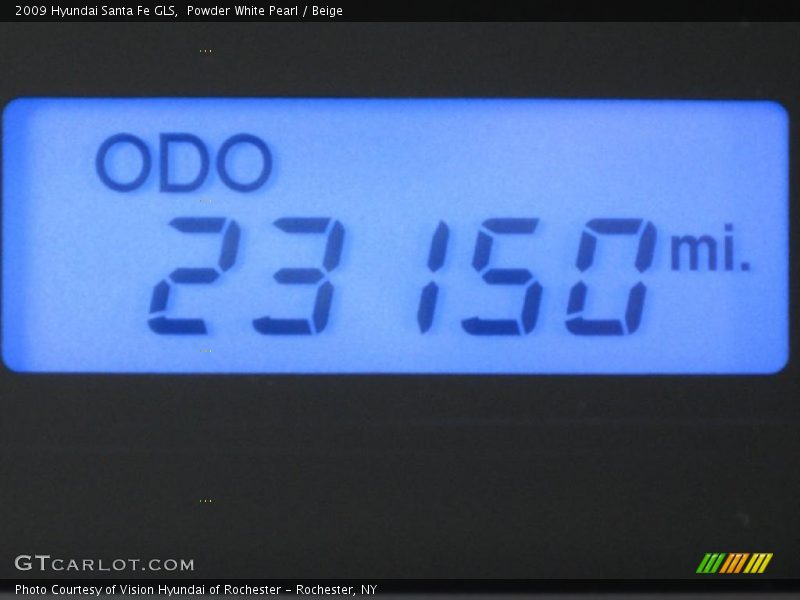 Powder White Pearl / Beige 2009 Hyundai Santa Fe GLS