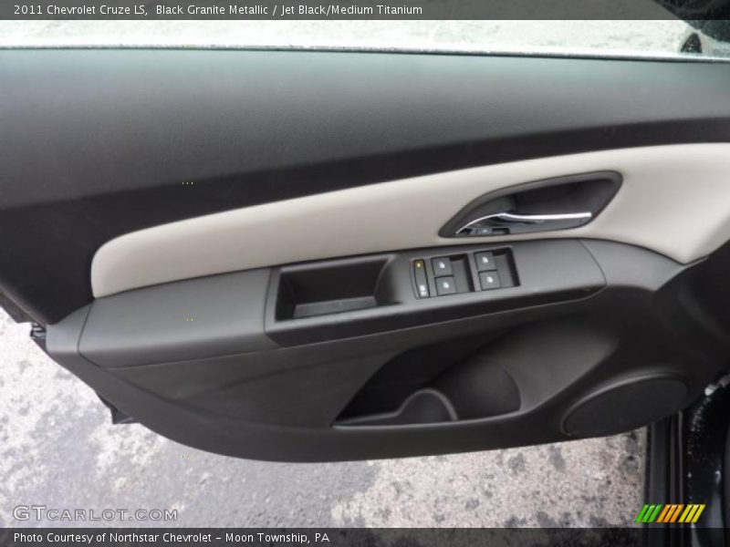 Black Granite Metallic / Jet Black/Medium Titanium 2011 Chevrolet Cruze LS