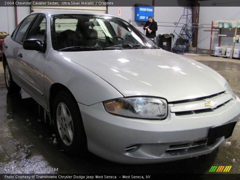 Ultra Silver Metallic / Graphite 2004 Chevrolet Cavalier Sedan